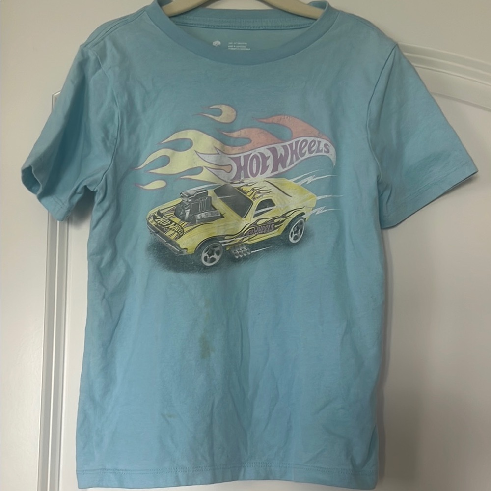 Tucker + Tate | (5) Hot Wheels Graphic T-Shirt in Light Blue / Muscle Car